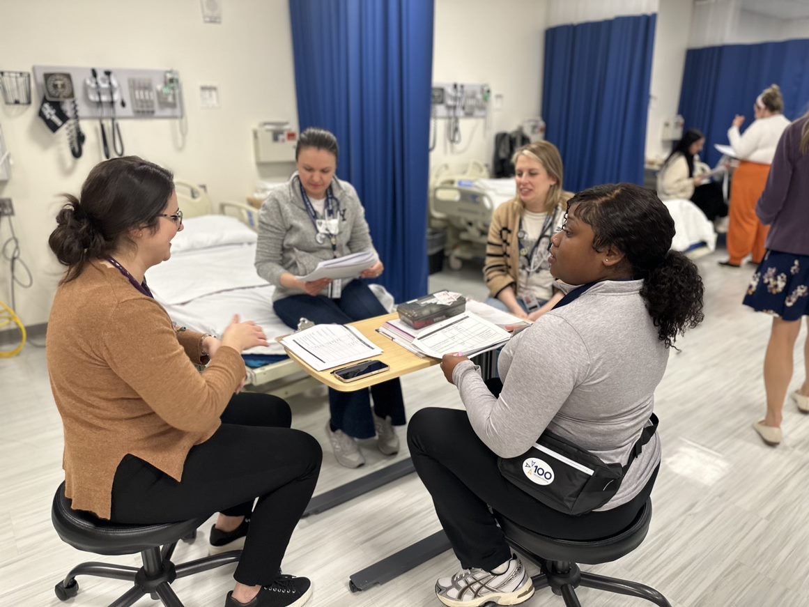 Yale School of Nursing students in a clinical simulation